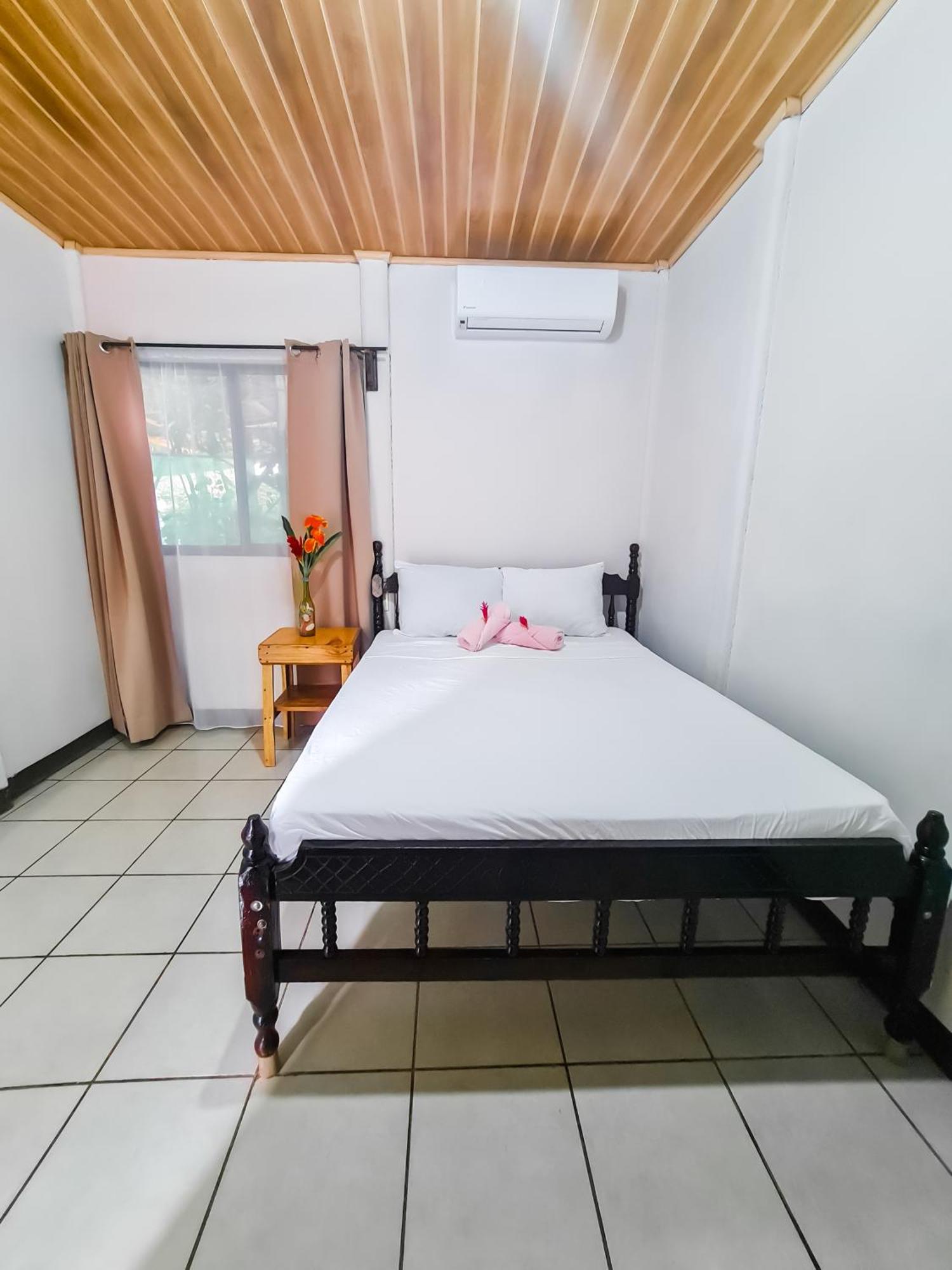 شقة Hospedaje Combi Dream Bird Playas del Coco المظهر الخارجي الصورة